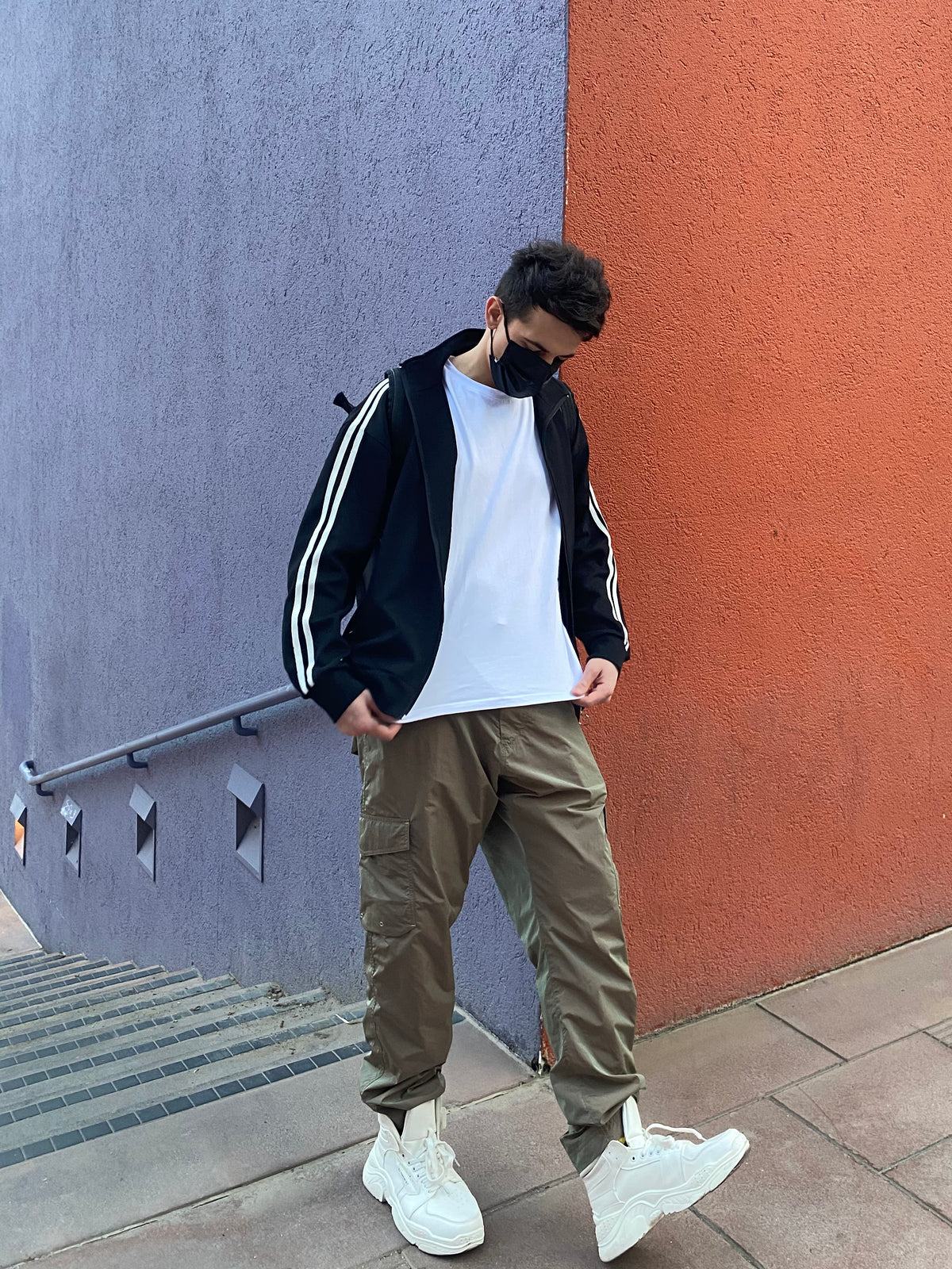 OFF-LABEL BASICS chunky high-top sneakers, white, full outfit on outdoor stairs